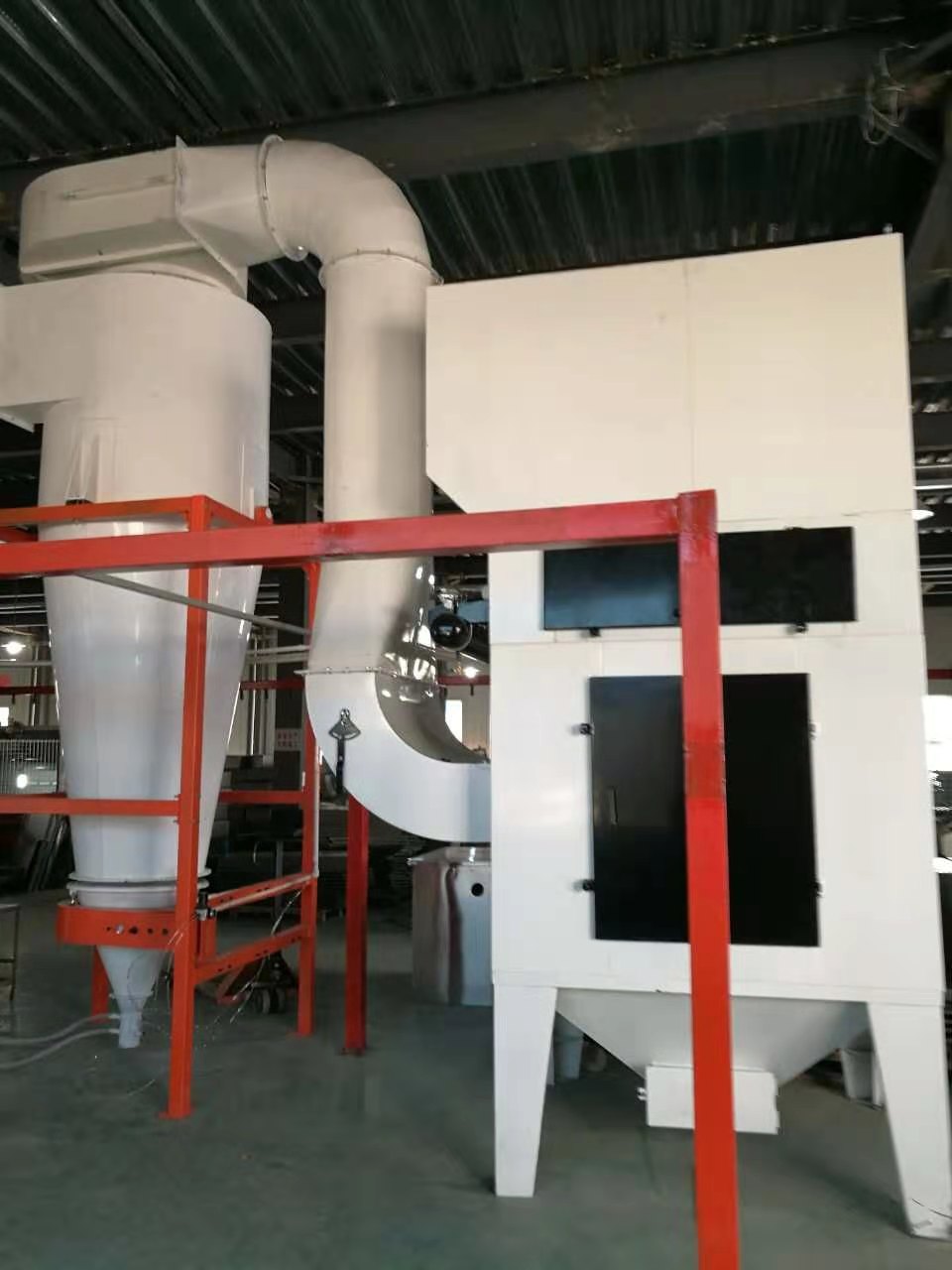 自動(dòng)噴粉設(shè)備 靜電噴粉流水線 鑫葒?yán)偻垦b 提高產(chǎn)量