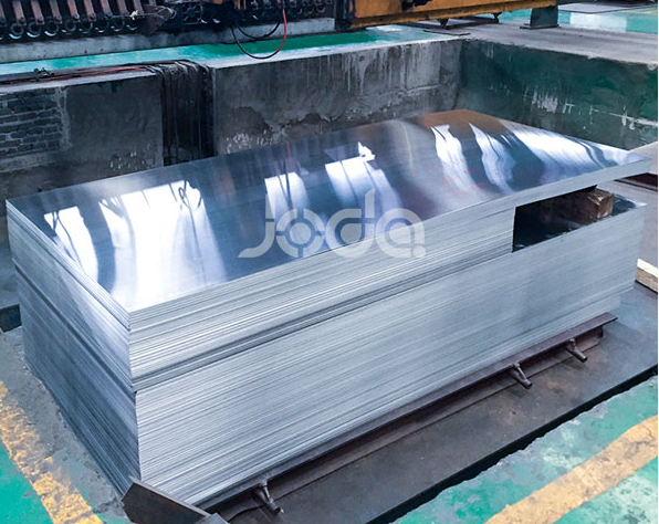 0.1mm 1系純鋁板，可用于標(biāo)牌、廣告牌、建筑外裝飾等