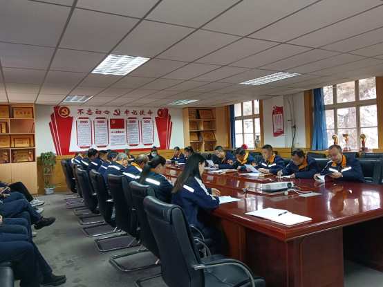 中鋁西北鋁擠壓廠召開會議，總結(jié)2024年工作并安排部署2025年工作