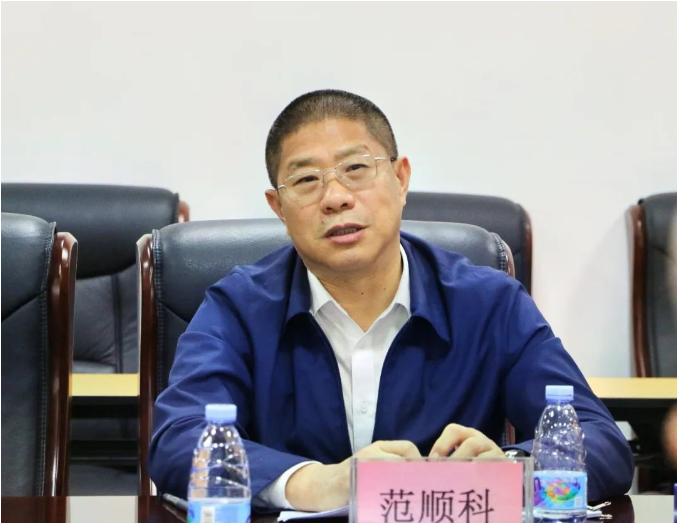 范順科理事長赴高登鋁業(yè)、華昌集團(tuán)、新合鋁業(yè)、偉業(yè)集團(tuán)走訪調(diào)研