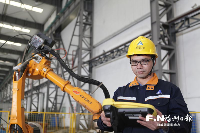 中鋁瑞閩打破進口依賴搶占新賽道 “黑燈工廠”閃耀智造之光