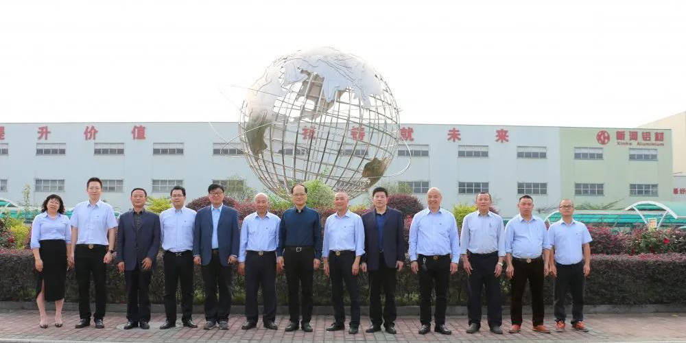 中國建筑金屬結(jié)構(gòu)協(xié)會領(lǐng)導(dǎo)蒞臨新河考察指導(dǎo)