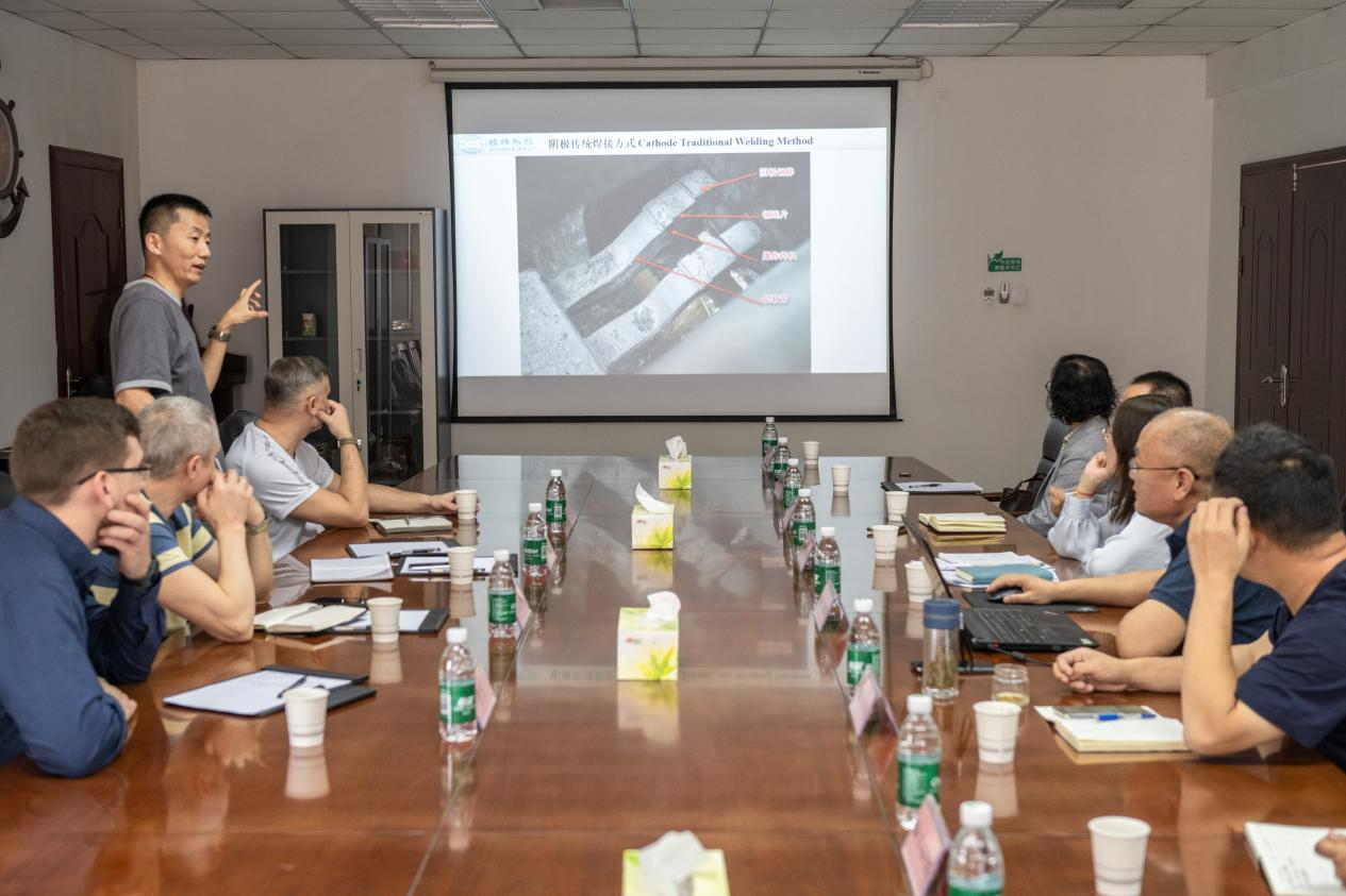 俄羅斯鋁業(yè)公司到訪經(jīng)緯科技