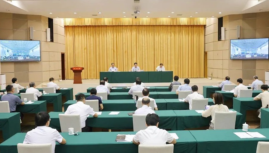 廣西全區(qū)堅(jiān)決遏制“兩高”項(xiàng)目盲目發(fā)展暨加強(qiáng)能耗雙控工作電視電話會議召開
