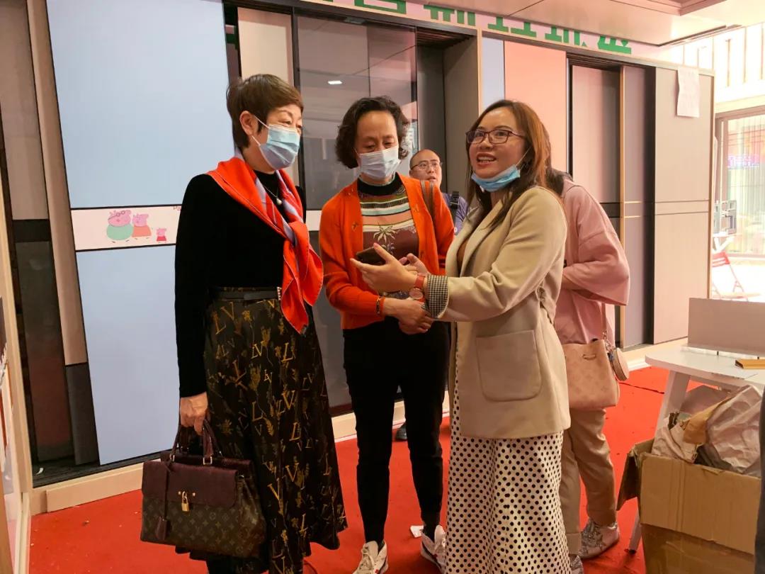 中國家具協(xié)會(huì)、中國涂料工業(yè)協(xié)會(huì)與全鋁家居協(xié)會(huì)探討產(chǎn)業(yè)集群發(fā)展！.jpg