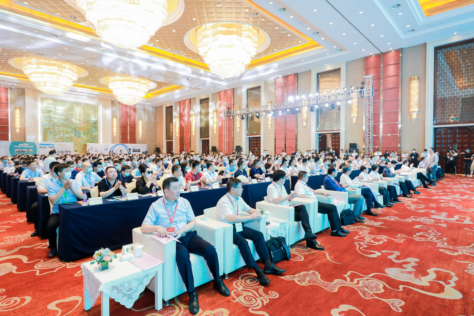 會(huì)議大景圖.jpg