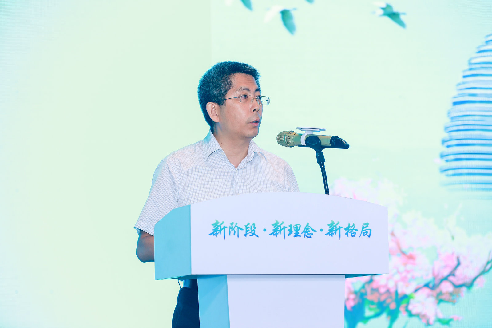 第二位致辭領(lǐng)導(dǎo).jpg