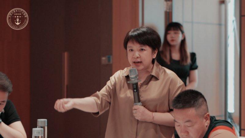 門墻柜一體化浪潮下，企業(yè)何去何從？_2