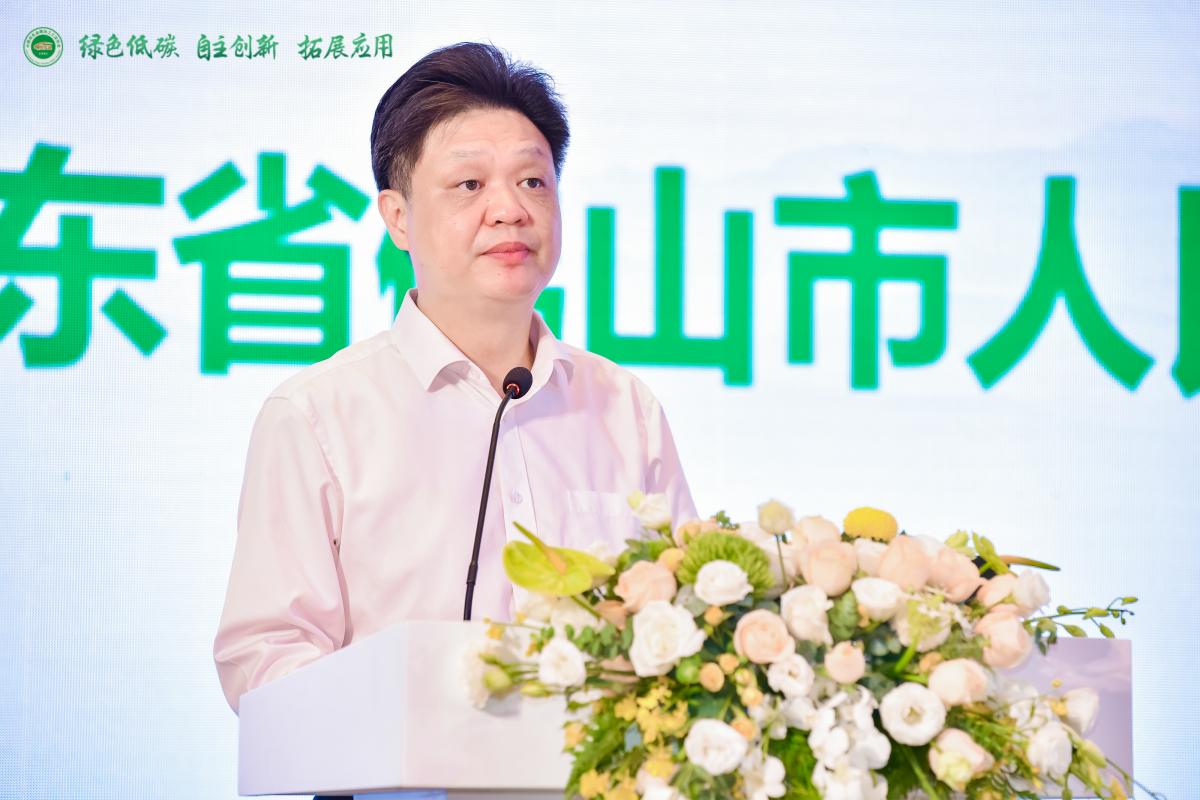 陳偉明.JPG