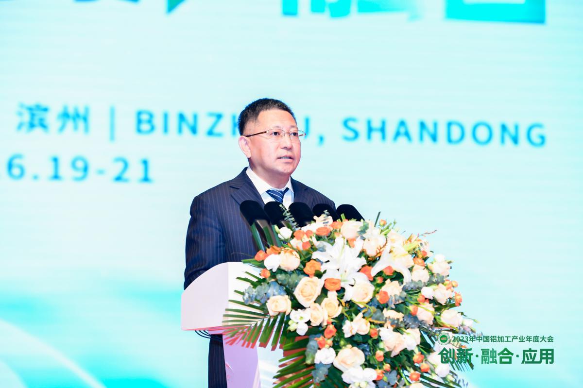 山東省人民政府副省長周立偉.jpg