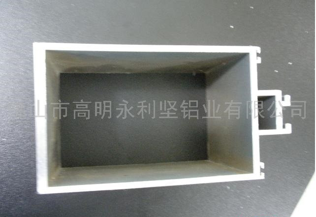 2022大型鋁型材生產(chǎn)、加工廠家供應(yīng)：工程用隔熱玻璃幕墻鋁型材及成品制作