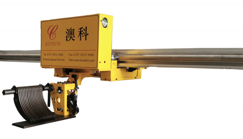 AUT-IV牽引機(jī)（600T-1450T）