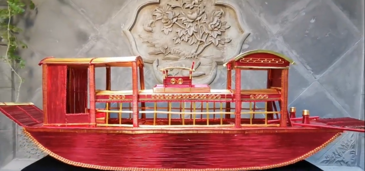 青州市非物質(zhì)文化遺產(chǎn)：鋁藝作品“紅船”